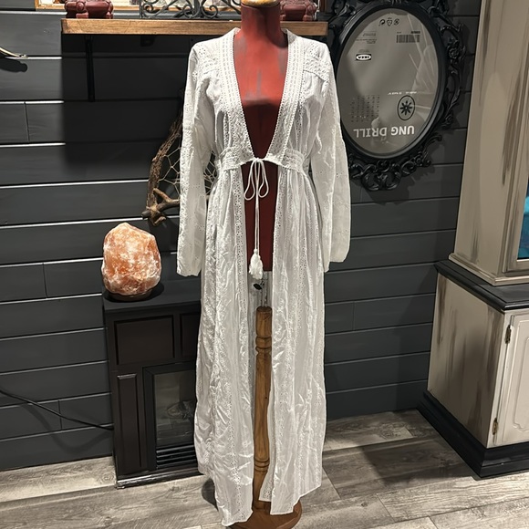 White floor length cardigan boho - Picture 2 of 7